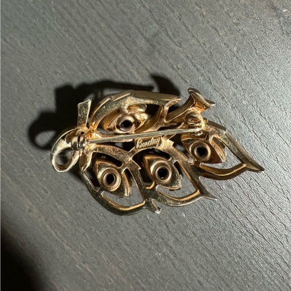 Vintage Brooch with Oversized Blue Navette Stones * Signed BARCLAY - Picture 5 of 5